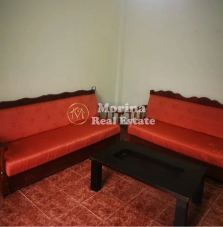 Tirane, jepet me qera shtepi 1+1 Kati 1, 55 m² 320 € (Bulevardi i Ri)