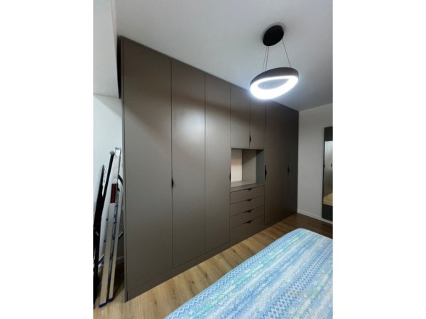 Tirane, jepet me qera apartament 1+1 Kati 3, 70 m² 178.000 € (Ministria e Jashtme)