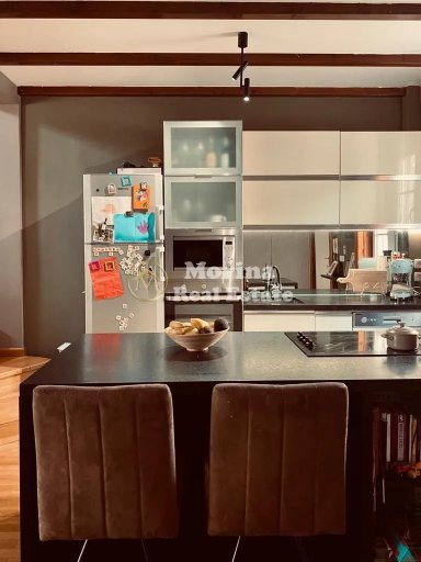 Tirane, jepet me qera Vile 3 Katshe , 180 m² 1.200 € (Pallati Brigadave)