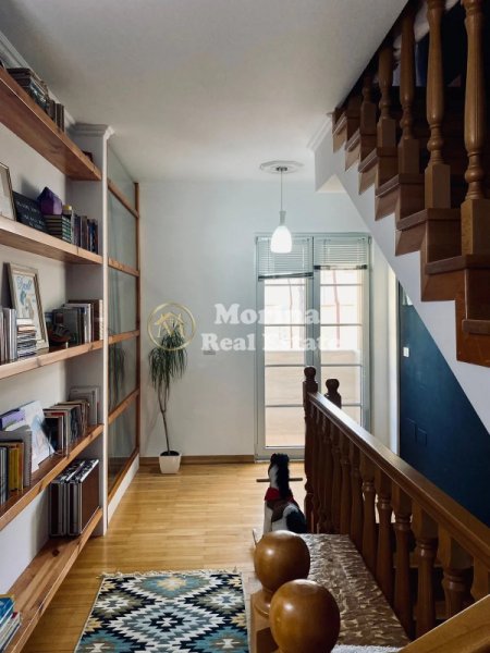 Tirane, jepet me qera Vile 3 Katshe , 180 m² 1.200 € (Pallati Brigadave)