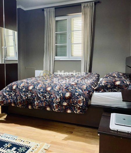 Tirane, jepet me qera Vile 3 Katshe , 180 m² 1.200 € (Pallati Brigadave)