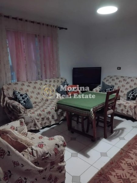 Tirane, jepet me qera shtepi 1+1 Kati 1, 50 m² 260 € (Rruga Jordan Misja)