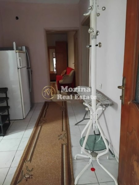 Tirane, jepet me qera shtepi 1+1 Kati 1, 50 m² 260 € (Rruga Jordan Misja)