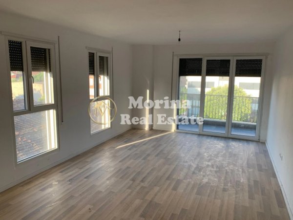 Tirane, jepet me qera apartament 2+1 Kati 3, 99 m² 650 € (Don Bosko- Trio Towers Residence)