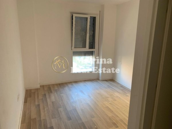 Tirane, jepet me qera apartament 2+1 Kati 3, 99 m² 650 € (Don Bosko- Trio Towers Residence)