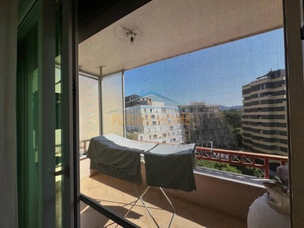 Qira,Apartament 2+1+ Parking, Rruga Elbasanit