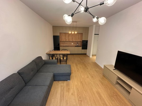 Tirane, shitet apartament 2+1+Ballkon , 90 m² 185.000 € 
