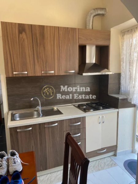 Tirane, jepet me qera apartament Kati 1, 30 m² 320 € (Rruga Ferit Xhajko)