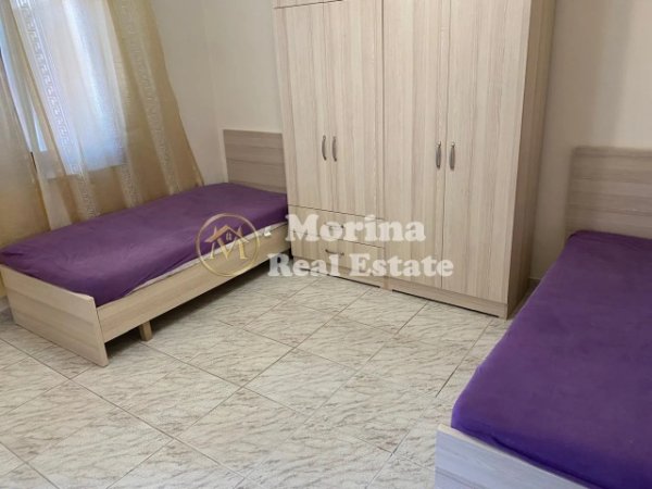 Tirane, jepet me qera apartament Kati 1, 30 m² 320 € (Rruga Ferit Xhajko)