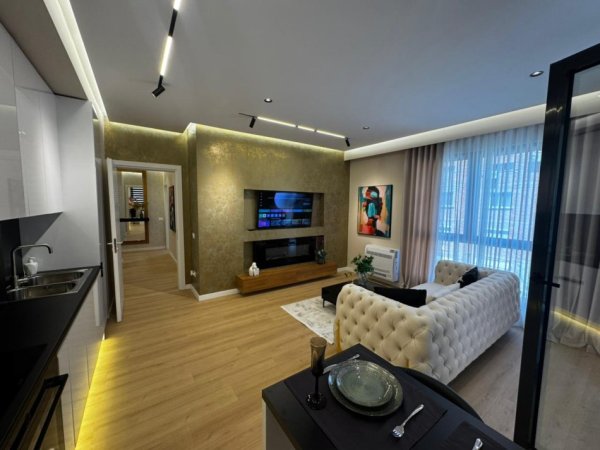 Tirane, shitet apartament 2+1+Aneks+Ballkon Kati 3, 107 m² 275.000 € (Pazari i ri)