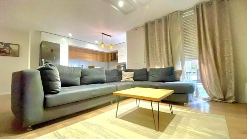 Tirane, shitet apartament duplex 2+1 , 112 m² 166.000 € (Golden Park)
