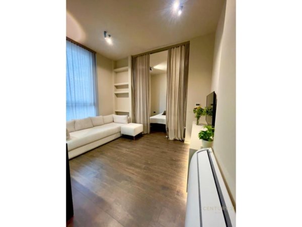 Tirane, jepet me qera apartament 2+1 Kati 1, 60 m² 850 € 