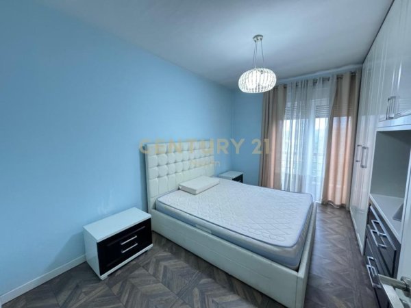 Tirane, jepet me qera apartament 2+1 Kati 3, 1.000 € 