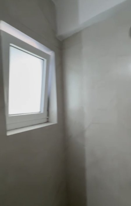 Tirane, shitet apartament 1+1 Kati 2, 61 m² 85.000 € 