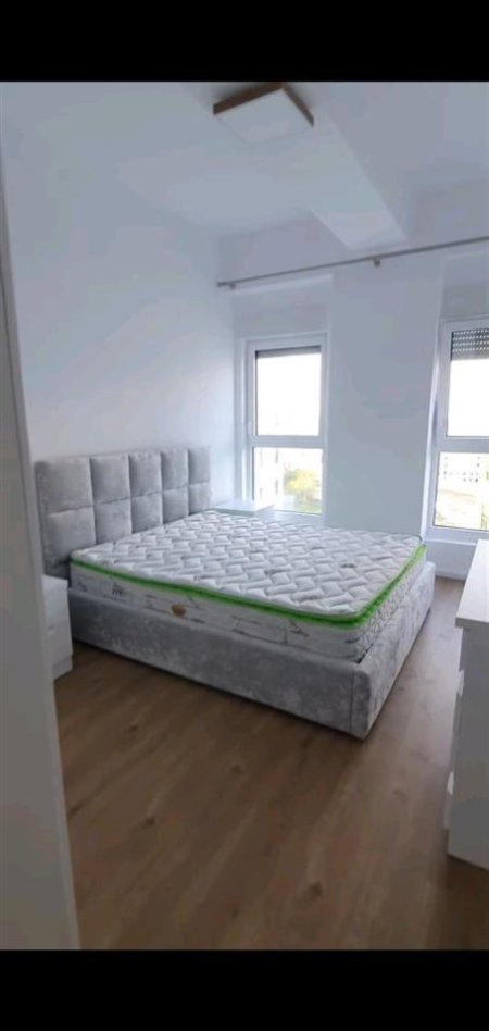 Tirane, jepet me qera apartament 1+1+post parkimi Kati 5, 70 m² 450 € (Ali Demi , Kompleksi Kaimi)