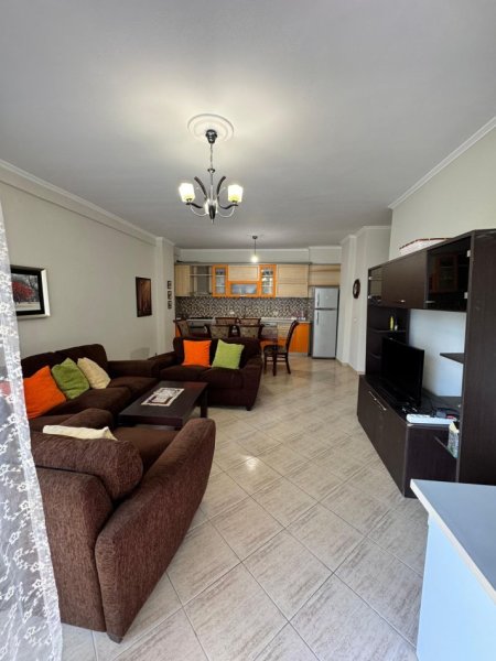 Tirane, shitet apartament 2+1+Aneks+Ballkon Kati 4, 104 m² 165.000 € (kodra e diellit)