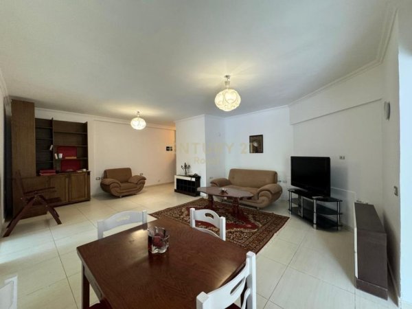 shitet apartament 2+1 Kati 1, 95 m² 176.500 € (Rruga Dritan Hoxha, Tirane)