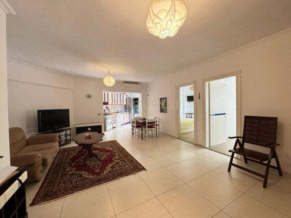 shitet apartament 2+1 Kati 1, 95 m² 176.500 € (Rruga Dritan Hoxha, Tirane)