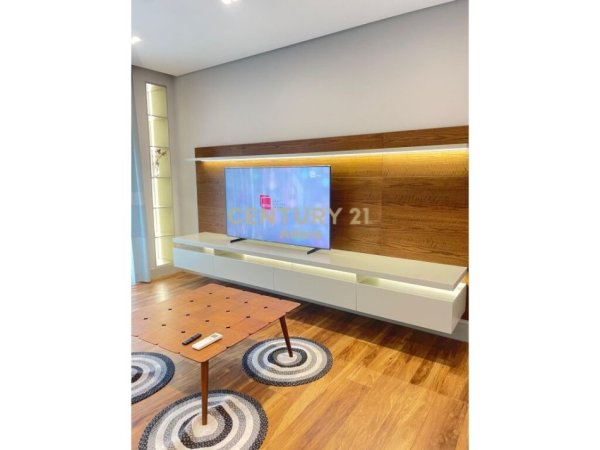 Tirane, jepet me qera apartament 2+1+Ballkon Kati 2, 115 m² 1.200 € 