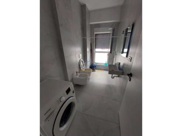 Qera, Apartament 1+1, Ali Demi, Tiranë.