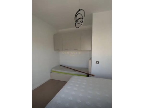 Shengjin, shitet apartament 1+1 Kati 5, 42 m² 49.000 € (Shengjin plazh)