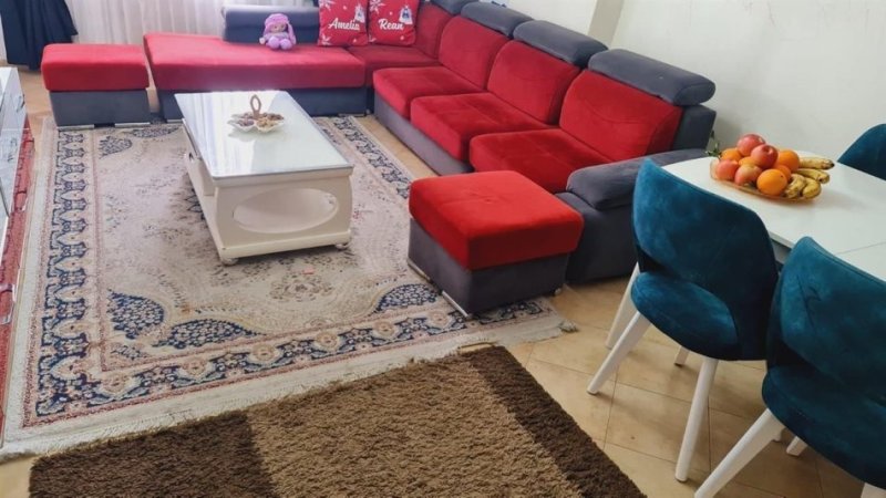 Tirane, jepet me qera apartament 1+1+Ballkon , 70 m² 400 € (Yzberisht , rruga Besim Alla)