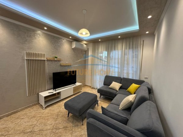 Tirane, jepet me qera apartament 2+1 Kati 6, 103 m² 800 € (tek Vizon Plus, Don Bosko)