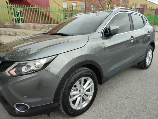 Nissan Qashqai viti 2015 panoramik, full option, automat, 1.6 TDI, navi, 13000 €