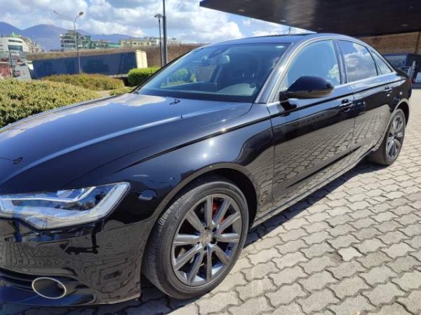 Audi A6 Quattro viti 2014 full option, automat, 3.0 Tdi, navi, 13000 €