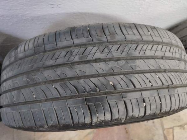 Tirane, Disqe alumini 16" + goma Continental 205x55x16 per Benz, 300 euro