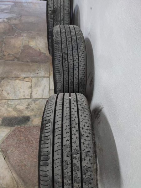 Tirane, Disqe alumini 16" + goma Continental 205x55x16 per Benz, 300 euro