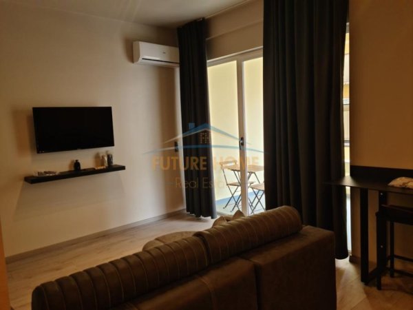 Tirane, jepet me qera apartament 1+1 Kati 2, 50 m² 650 € (Kopshti Zoologjik, Rruga Liqeni i Thate)
