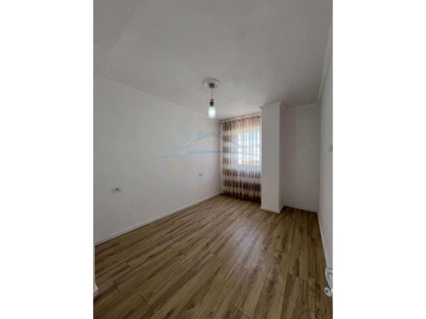 Shitet, Apartament 1+1, Misto Mame
