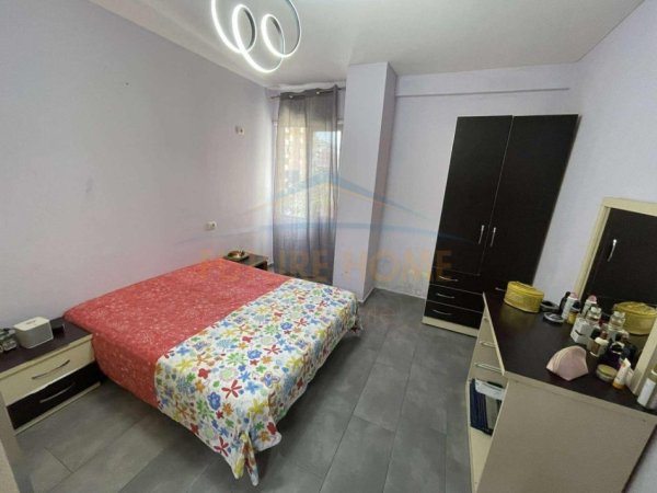 Shqiperi, jepet me qera apartament 1+1 Kati 2, 70 m² 430 € (Qera, Apartament 1+1, Unaza e Re,)