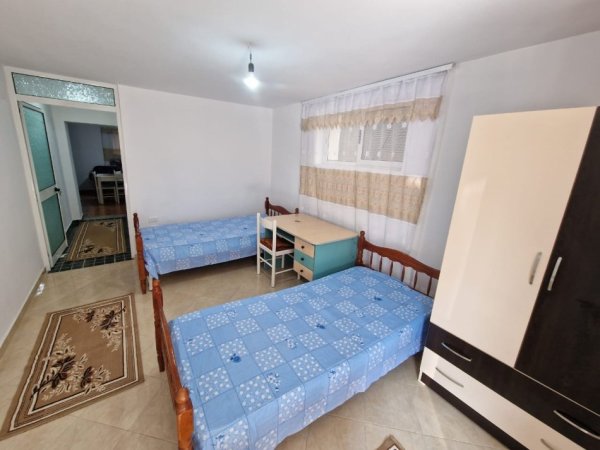 Tirane, jepet me qera shtepi 2+1 Kati 1, 90 m² 450 € (Fakulteti i Inxhinieris se Ndertimit)
