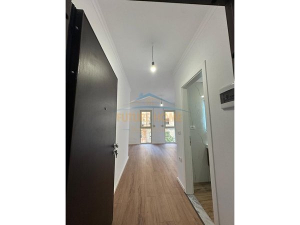 Tirane, shitet apartament 1+1 Kati 2, 43 m² 12.000.000 € 