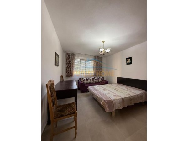 Tirane, jepet me qera apartament 3+1 Kati 4, 81 m² 600 € 