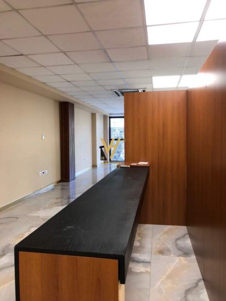 Tirane, shitet zyre Kati 2, 177 m² 850.000 Euro (blloku)