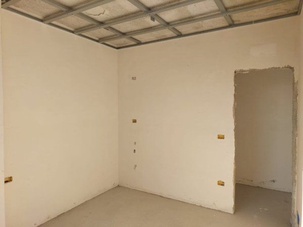 apartament ne shitje -radhime 6.jpeg