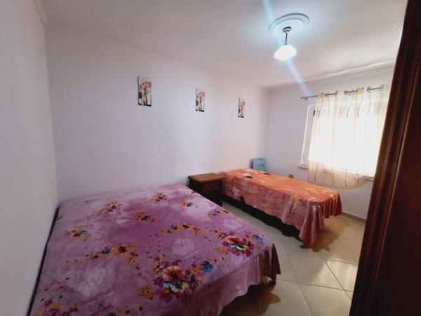 Tirane, jepet me qera apartament 2+1 Kati 4, 70 m² 470 € (Qender prane rruges Fortuzi)