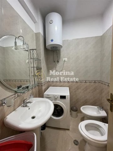 Tirane, jepet me qera apartament 2+1+Ballkon Kati 5, 100 m² 650 € (Shkolla e Bashkuar)