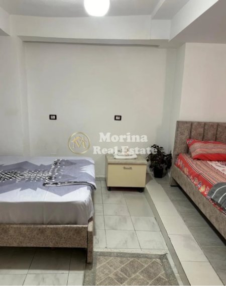 Tirane, jepet me qera apartament 1+1 Kati 1, 60 m² 410 € (Brryli)