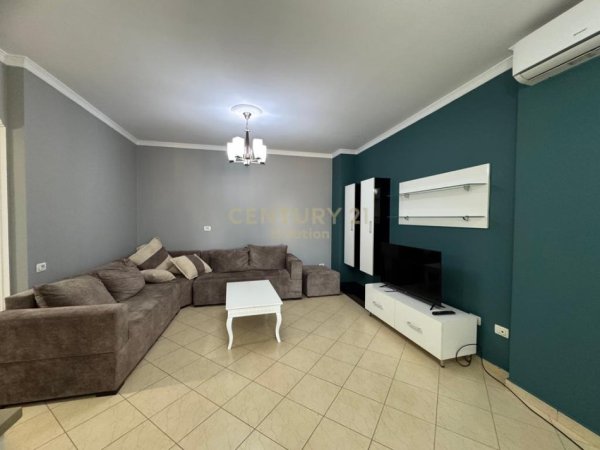 Tirane, jepet me qera apartament 1+1 Kati 7, 76 m² 520 €