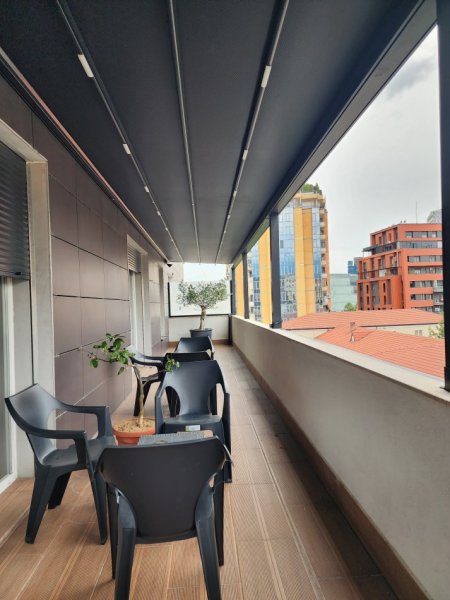 SHITET :⚡️Luxury Apartament ( 2+1+2wc & Verandë + 1Garazh)📍( TOPTANI - Qendër ) || 2350€/m² (320,000€)