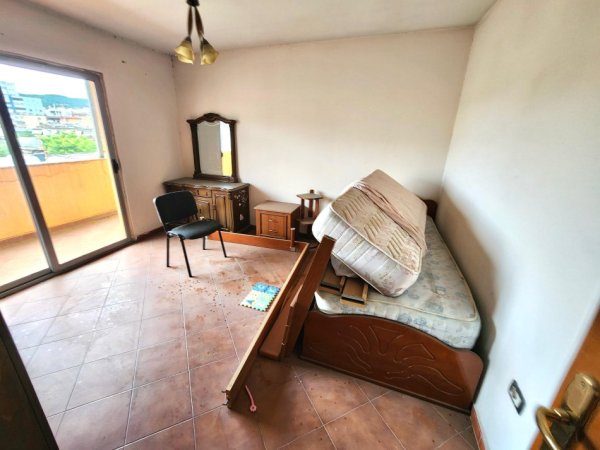 SHITET: 3+1+2wc + Kuzh Vec  (📍21 Dhjetori - FIKS NE KRYQEZIM ) | 142m2 NETO -1380€/m²🔥(196,000€)