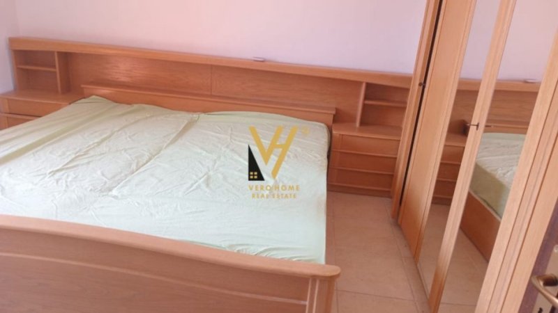 Tirane, jepet me qera apartament 2+1+Ballkon Kati 9, 85 m² 550 € (ASTIR)
