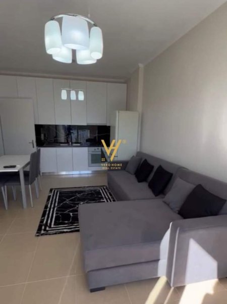 Tirane, jepet me qera apartament 2+1+A+BLK Kati 2, 100 m² 700 Euro (kopshti zoologjk)