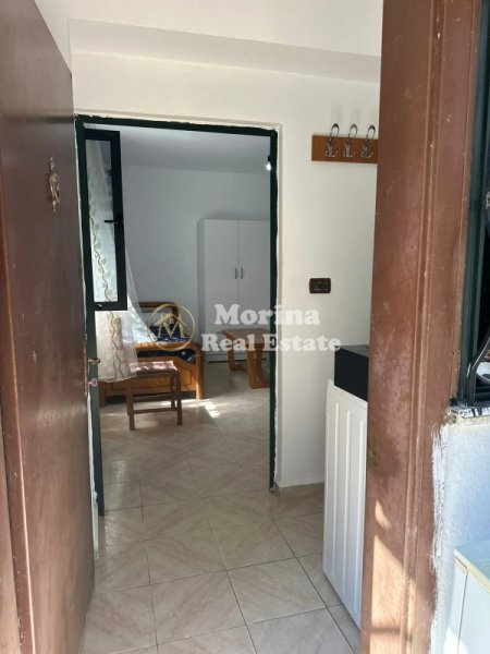 Tirane, jepet me qera garsonier Kati 1, 33 m² 350 € (Vasil Shanto)