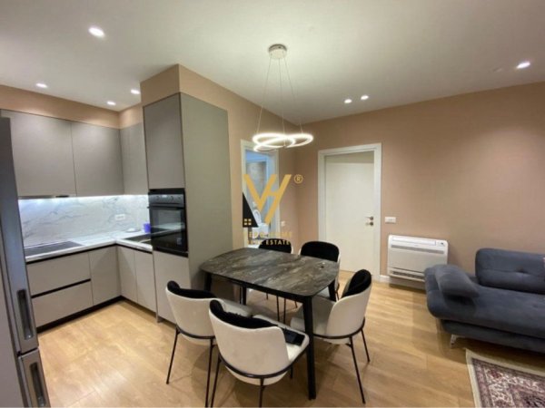 Tirane, jepet me qera apartament 2+1+Ballkon Kati 1, 100 m² 800 € (RRUGA E DIBRES)