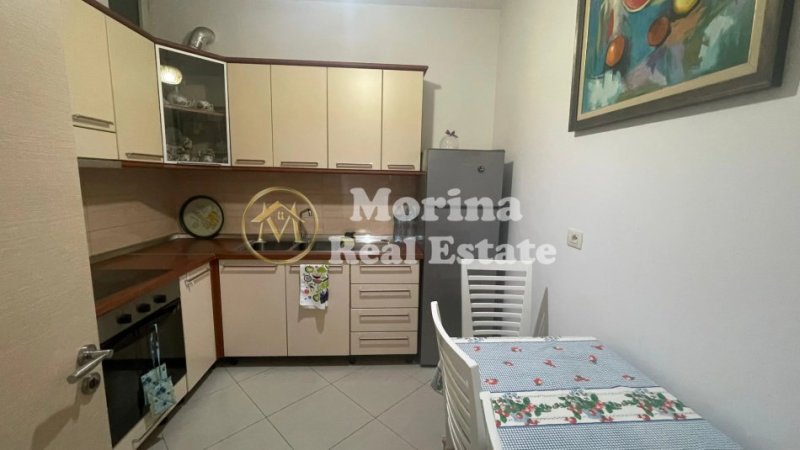 Tirane, jepet me qera apartament 2+1 Kati 7, 110 m² 650 € (Don Bosko)